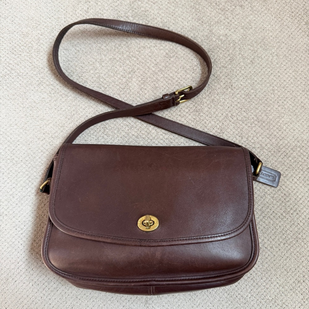 Vintage 1990s Coach Mahogany Leather City Bag‎ 9790 Crossbody Brown Handcrafted